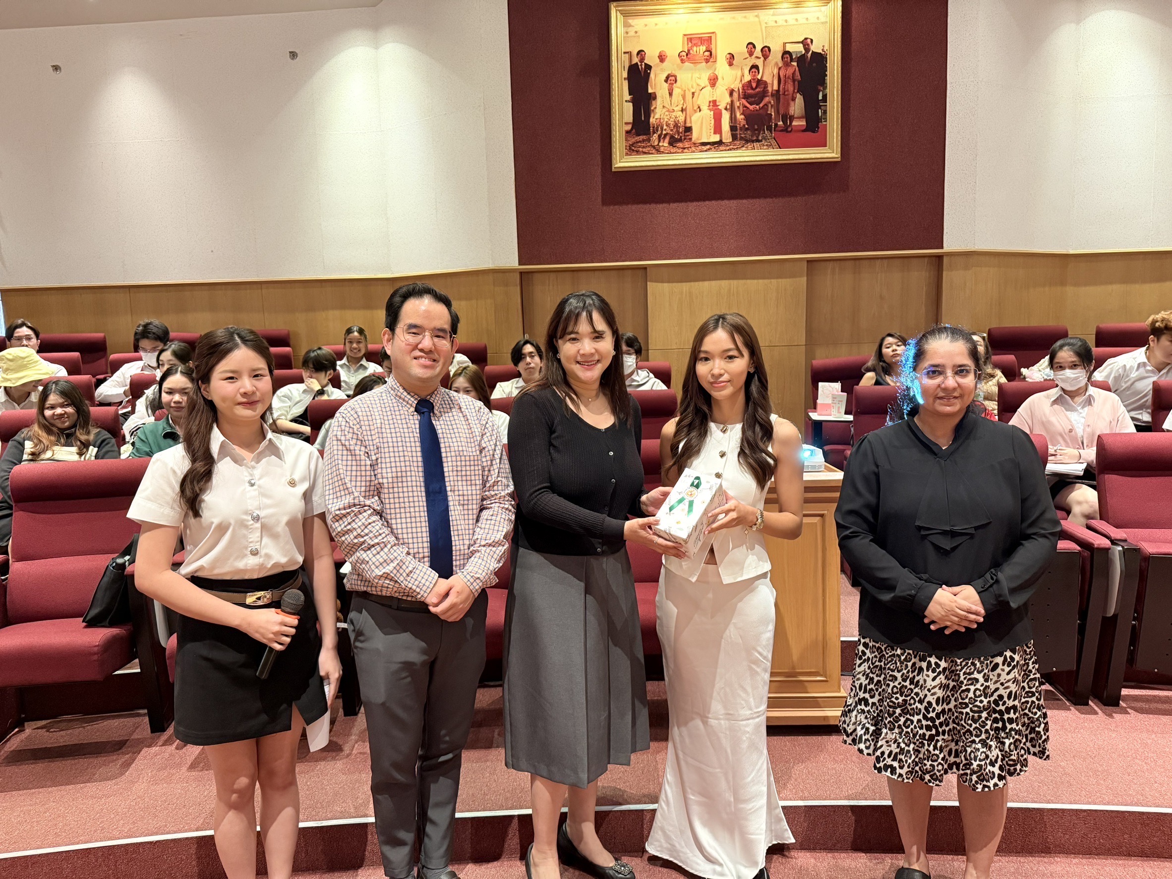 CBA9FFC6-019A-411E-8BA2-C0F71414509A